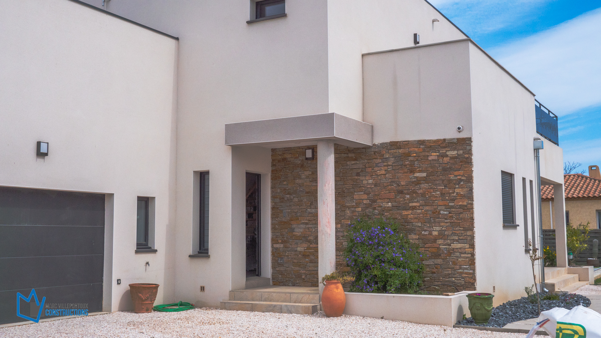 construire sa maison à Perpignan, construction maison Perpignan, faire construire dans le 66, durée construction maison, étapes construction maison neuve, maison sur mesure Perpignan, permis de construire Perpignan, constructeur Perpignan, entreprise construction Pyrénées-Orientales