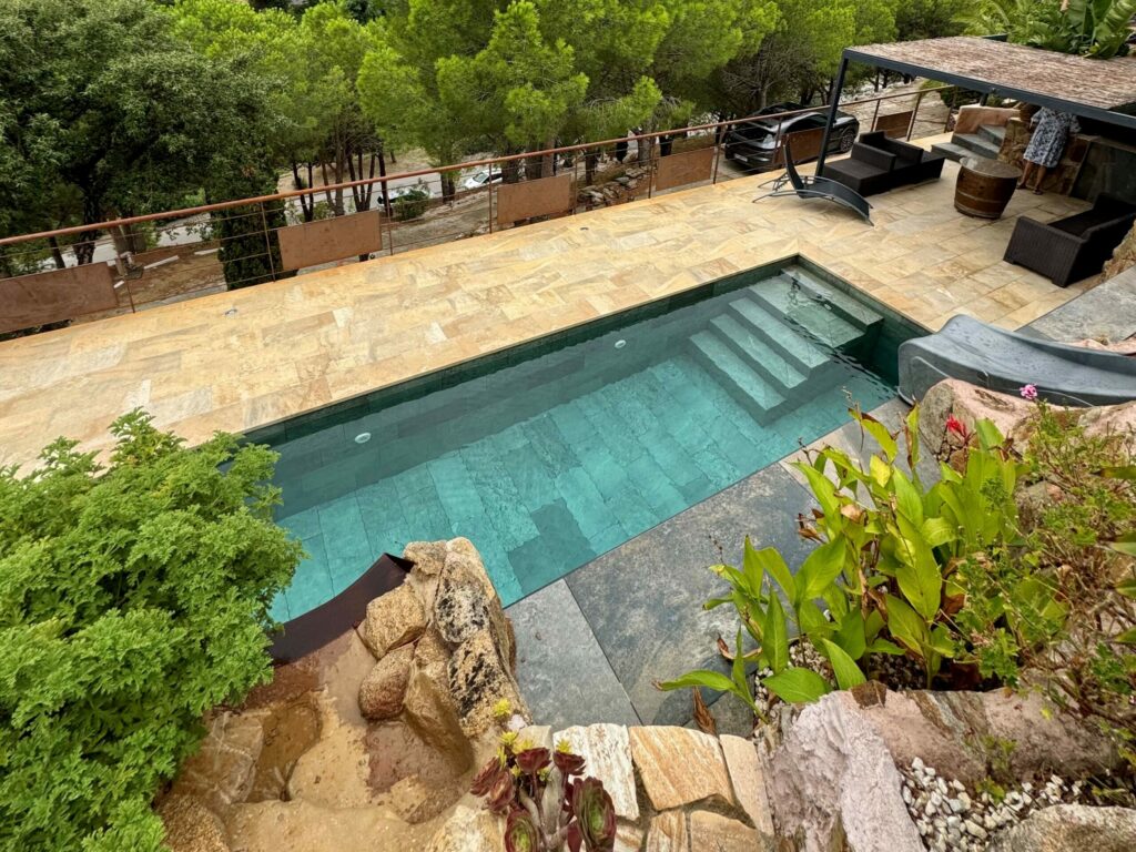 mv-construction-maison-villa-piscine-sur-mesure-projet-argeles-sur-mer-66700-maçonnerie-