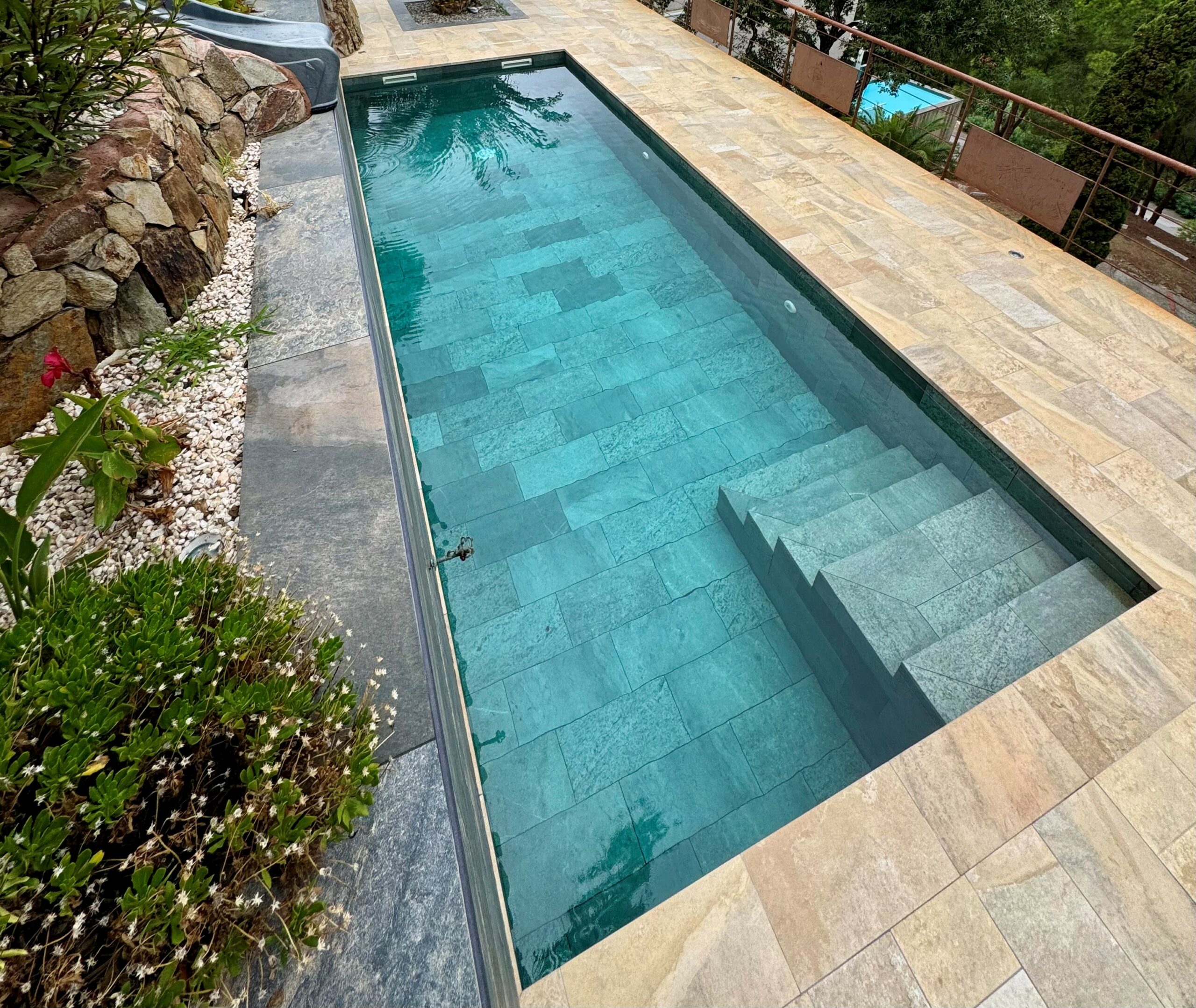 mv-construction-maison-villa-piscine-sur-mesure-projet-argeles-sur-mer-66700-maçonnerie-