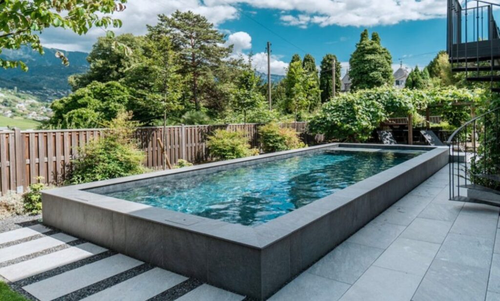 mv-construction-maison-villa-piscine-sur-mesure-projet-argeles-sur-mer-66700-maçonnerie-Pyrénées-Orientales-pisciniste-constructeur-perpignan-couloir-nage
